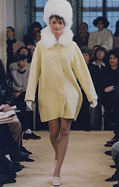 Look 18
